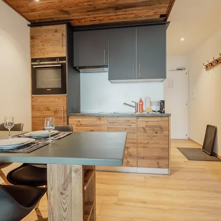 Renove Et Elegant En Plein Centre * Crans-Montana